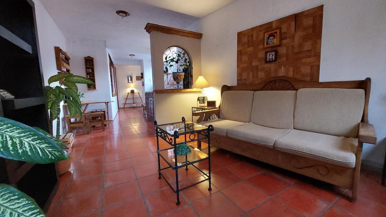 Casa Tepozanes Hotel กัวนาฮัวโต ภายนอก รูปภาพ